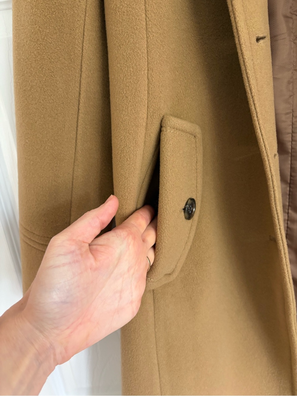 Lands' End Women’s Wool Blend Coat, Camel/Tan, Size 8 - Picture 4 of 9